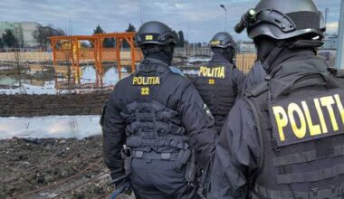 76 de percheziţii la o grupare acuzată de proxenetism, trafic de persoane şi trafic de droguri