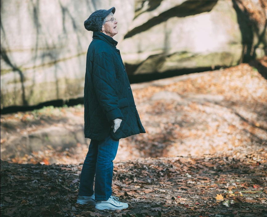 De câți pași ai nevoie zilnic ca să întârzii instalarea Alzheimerului