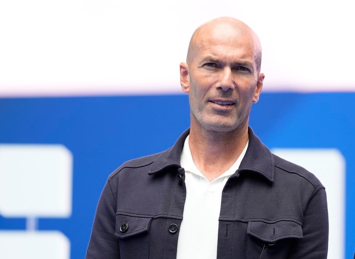 Zinedine-Zidane-franța-legendă-fotbal-revenire-antrenor