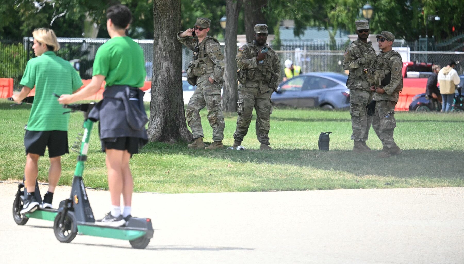 Tânăra din Garda Națională a SUA, atacată miercuri, în apropierea Casei Albe, a murit / Agresorul, un afgan de 29 de ani