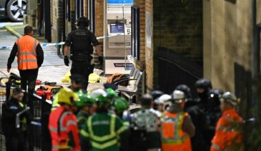 atac cu cutitul in tren Marea Britanie