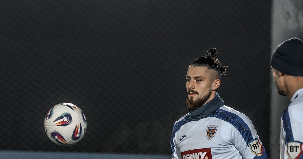 Din nou în tricoul naționalei. FOTO: Jucătorul revenit în lotul lui Mircea Lucescu: „Ce dor mi-a fost”