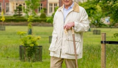 O nouă fotografie oficială a regelui Charles al III-lea, la împlinirea vârstei de 77 de ani