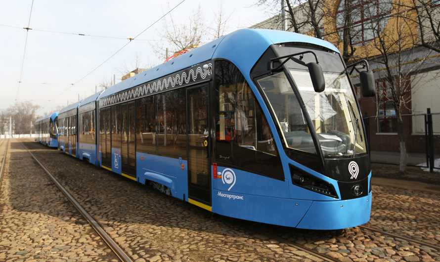 să cumpere tramvaiele rusești