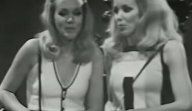 Surorile gemene Kessler, vedete ale anilor '60, au murit în aceeaşi zi, la vârsta de 89 de ani, prin sinucidere asistată - VIDEO