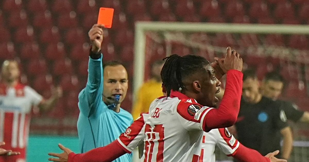 „Roșu” pe Marakana. FOTO. Steaua Roșie Belgrad, în inferioritate din minutul 27 » Ce s-a întâmplat