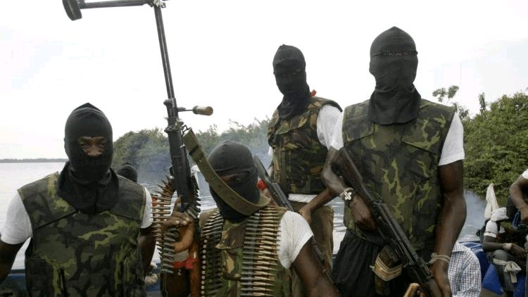 Fenomenul răpirilor de copii catolici în Nigeria capătă proporții catastrofale / Peste 300 de elevi au fost răpiți dintr-o școală catolică, într-un atac armat