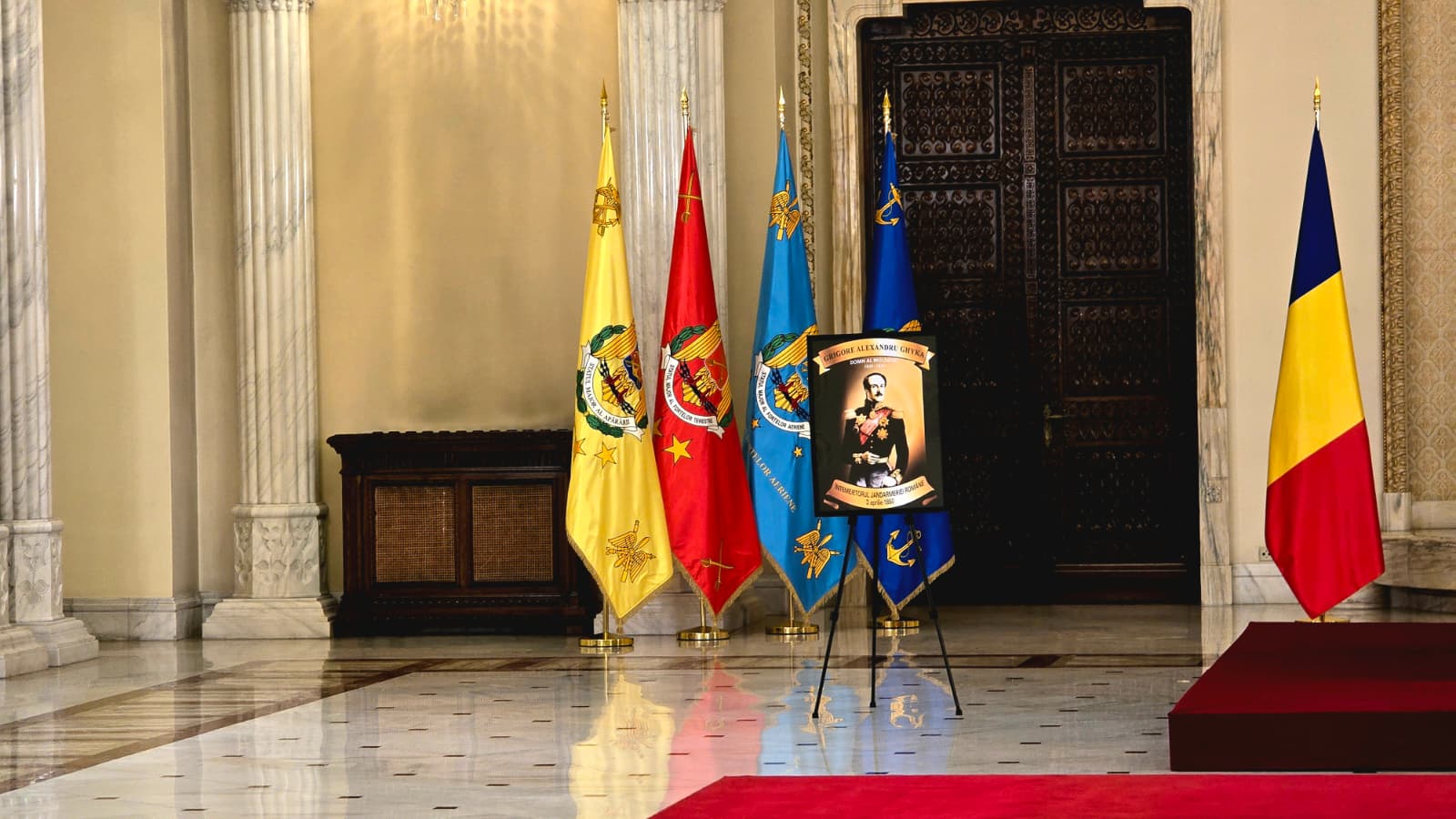 Sicriul cu rămășițele domnitorului Grigore Alexandru Ghica a fost depus astăzi la Palatul Cotroceni