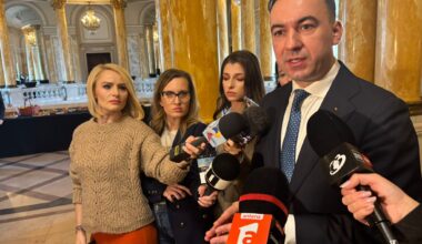 Ministrul Energiei. Trei companii și-au manifestat intenția de a cumpăra rafinăria și benzinăriile Lukoil din România. Care ar fi scenariul preferat de Bogdan Ivan