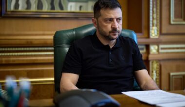 Ofițerii anticorupție din Ucraina percheziționează domiciliul șefului de cabinet al lui Zelenski