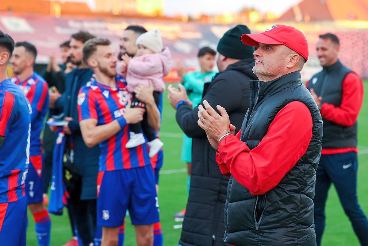 A dus echipa la un pas de play-off și a fost recompensat cu prelungirea contractului