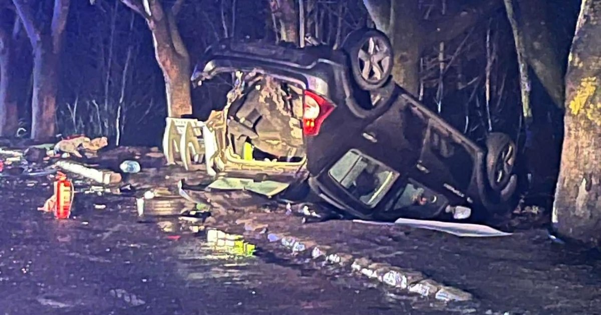 Accident teribil în zona Azuga: opt persoane implicate, un tânăr se află în stare gravă