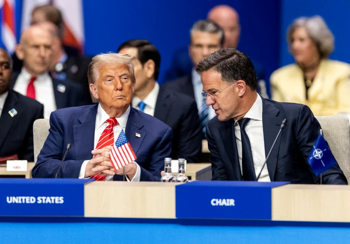 Donal Trump și Mark Rutte la summit-ul NATO de la Haga/FOTO:EPA/EFE