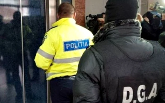 Polițistul a fost reținut FOTO: Arhivă