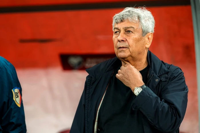 Mircea Lucescu este selecționerul naționalei României.