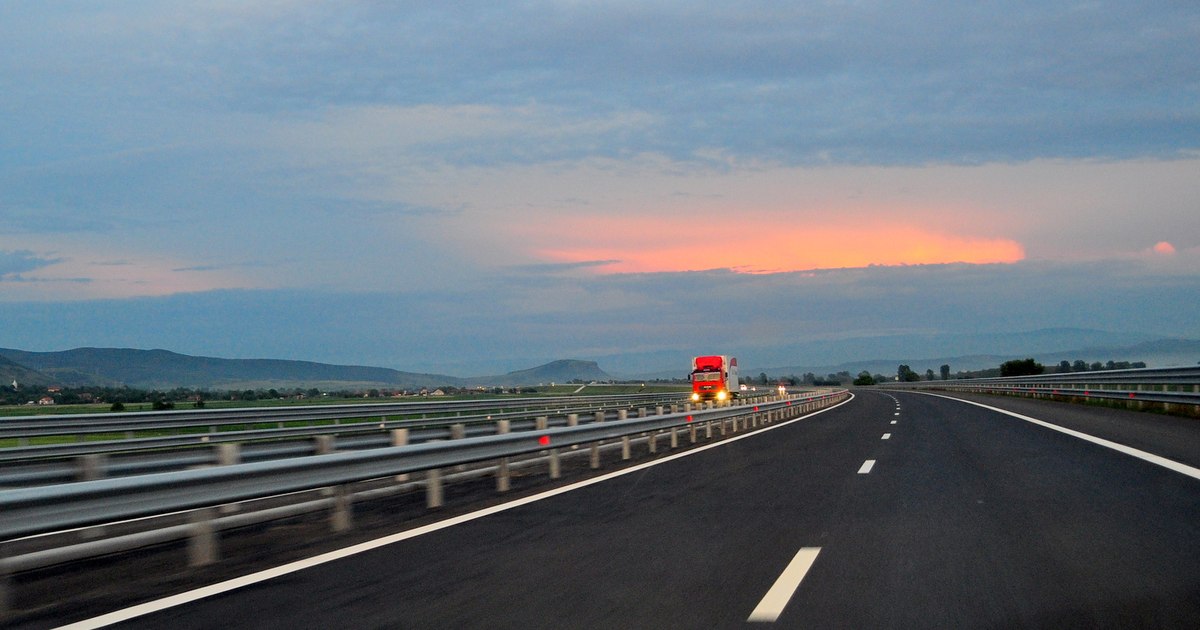 Sunt românii pregătiți pentru noile autostrăzi? Reacții după deschiderea București - Focșani: „Goneau toți cu 150 km/h”