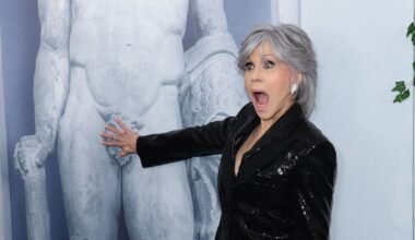 Jane Fonda spune că achiziţia Warner Bros de către Netflix este o „afacere catastrofală”: „Ar putea distruge industria noastră creativă”