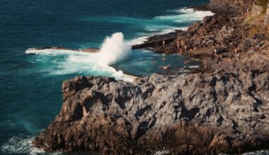 MAE confirmă că un român a murit în Tenerife după ce a fost luat de un val uriaș dintr-o piscină naturală. Ce se știe despre a doua victimă
