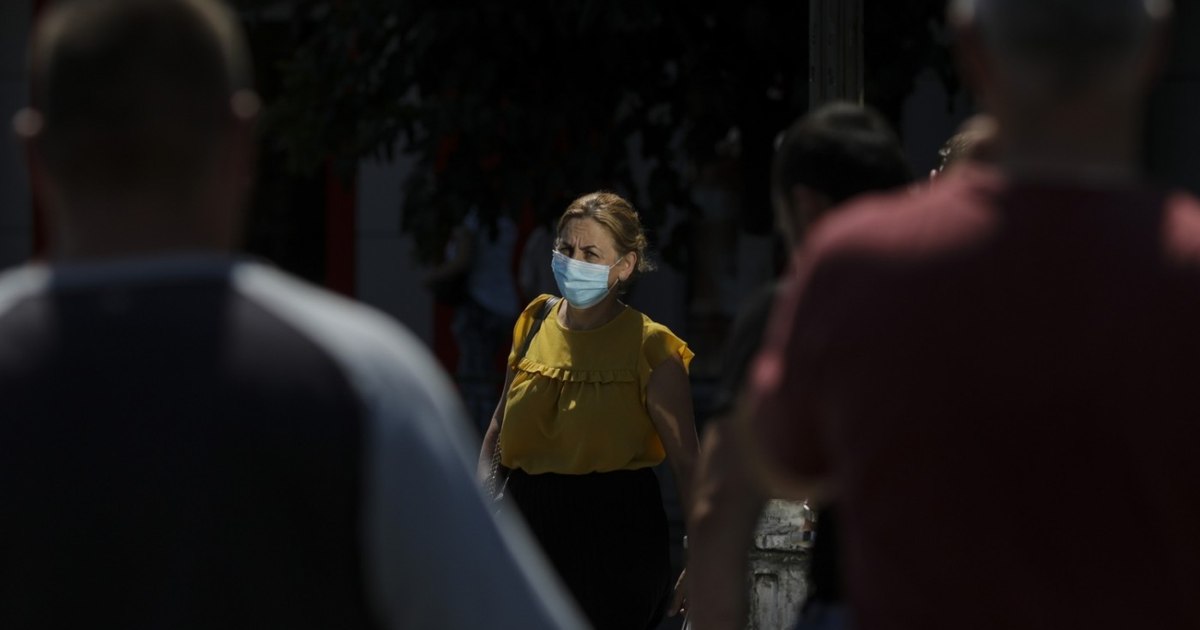 „Super-gripa” mutantă face ravagii într-o țară din Europa. Spitale pline, școli închise, oamenii sunt îndemnați să poarte mască