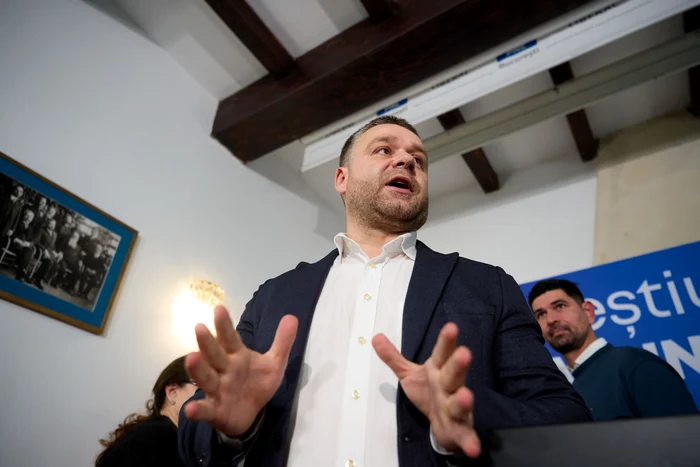 Ciucu a fost dat câștigător de o singură casă de sondare a opiniei publice. FOTO: Inqauam Photos