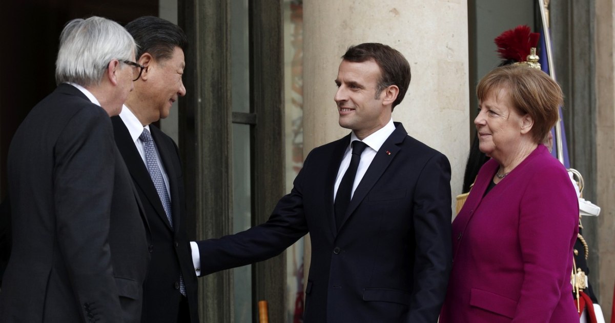 „Suntem deosebit de proști”. Mesajul tăios al unui cunoscut profesor după ce UE a ajuns la mila Chinei