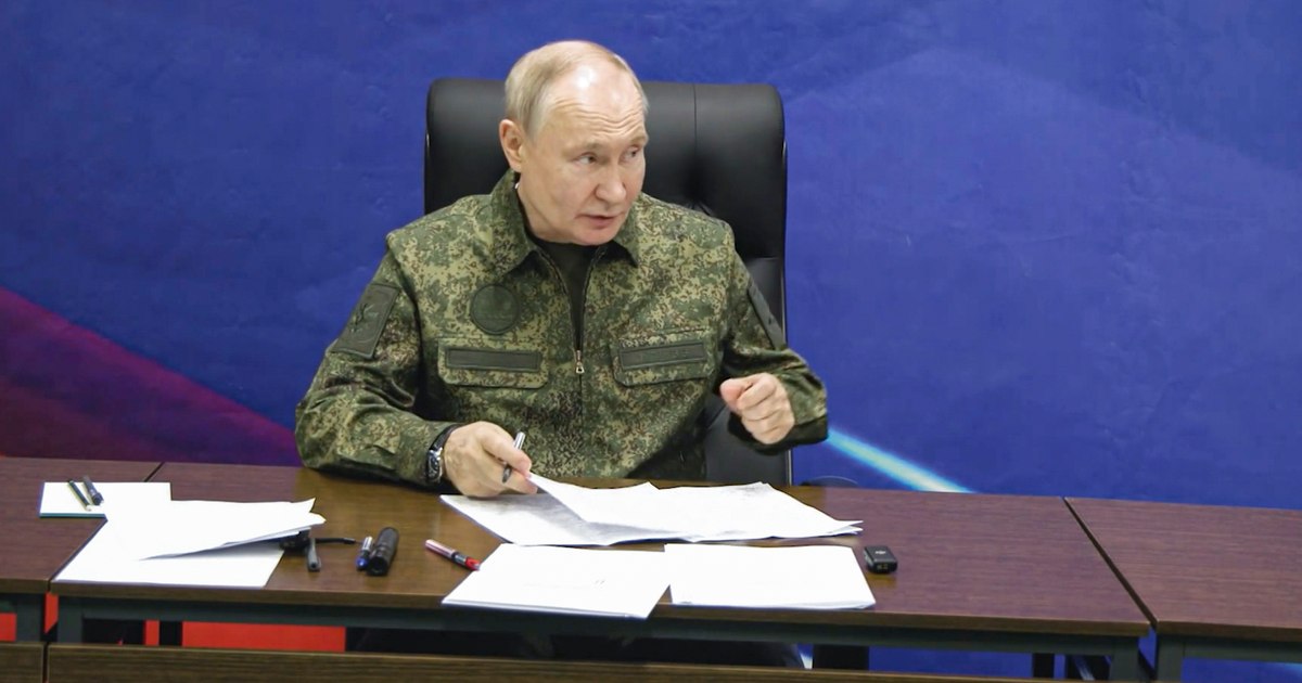 Putin semnează un decret prin care cheamă rezerviștii la antrenamente