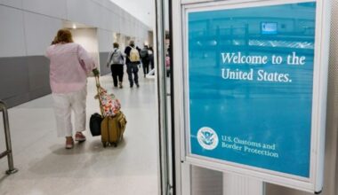 Turiștii care vor să viziteze SUA vor trebui să își prezinte activitatea de pe rețelele sociale din ultimii cinci ani