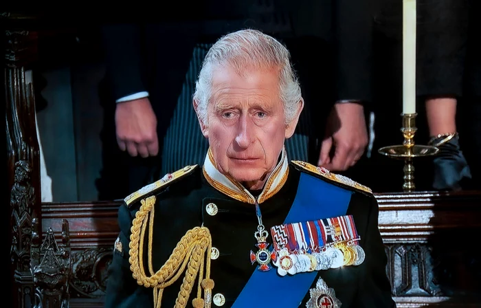 Regele Charles abordează public subiectul diagnostilului şi tratamentului său. FOTO: Profimedia
