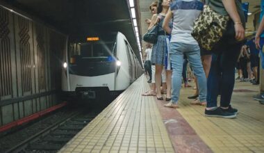 Incident tragic la stația Crângași: o femeie a murit după ce a coborât pe șine și a fost lovită de metrou