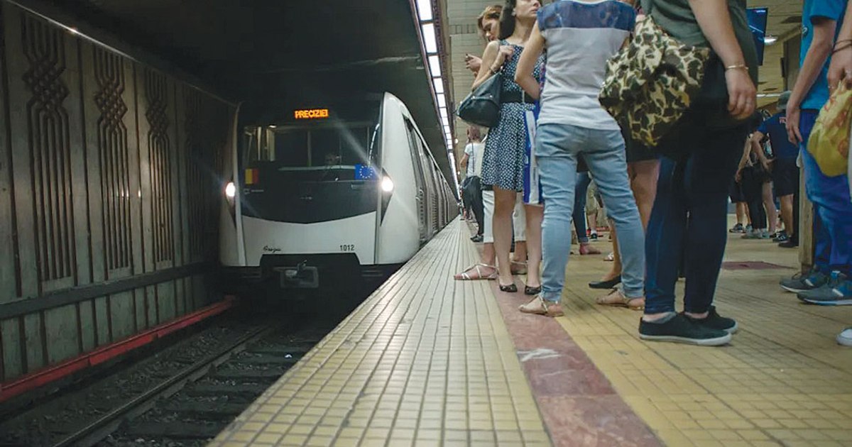Incident tragic la stația Crângași: o femeie a murit după ce a coborât pe șine și a fost lovită de metrou