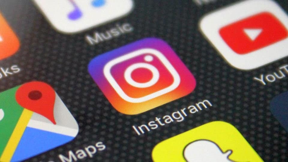 Topul celor mai descărcate aplicații în 2025: ChatGPT, TikTok și Instagram ocupă primele trei locuri