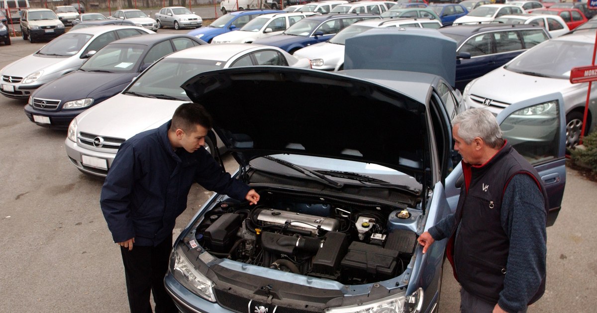 Cât de des își schimbă românii mașinile. Din ce țări ar trebui să evitați să le cumpărați