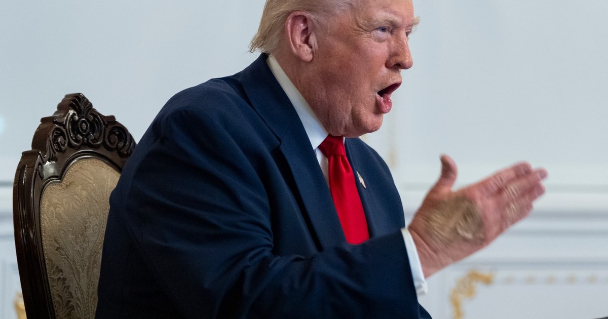 Trump cere BBC despăgubiri de 10 miliarde de dolari după ce i s-ar fi denaturat un discurs din timpul asaltului asupra Capitoliului: „Și luptăm, luptăm din răsputeri”