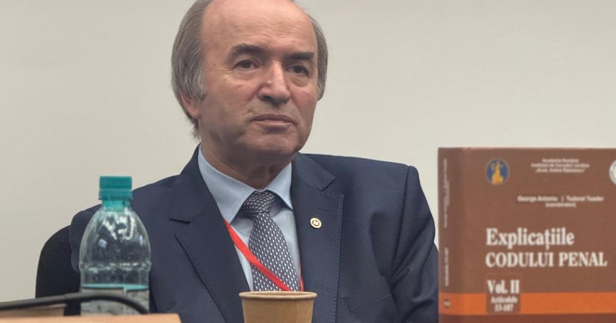 Tudorel Toader face dezvăluiri din culisele mandatului său de ministru: „La legile justiției s-a creat o psihoză”/ „Dragnea insista să modificăm conţinutul infracțiunii de abuz în serviciu”