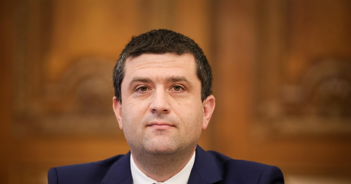 Ministrul Radu Miruţă a fost amendat de AMEPIP, „pe persoană fizică”, cu 15.000 de lei. „Faptic, este un maxim al ridicolului”