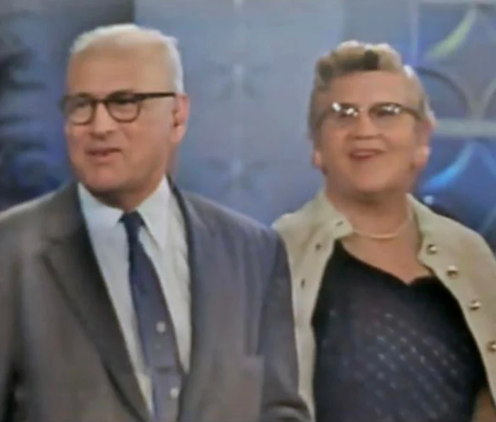 Bunicii din partea tatălui, Bessie şi Irvinf Reiner. FOTO: findagrave