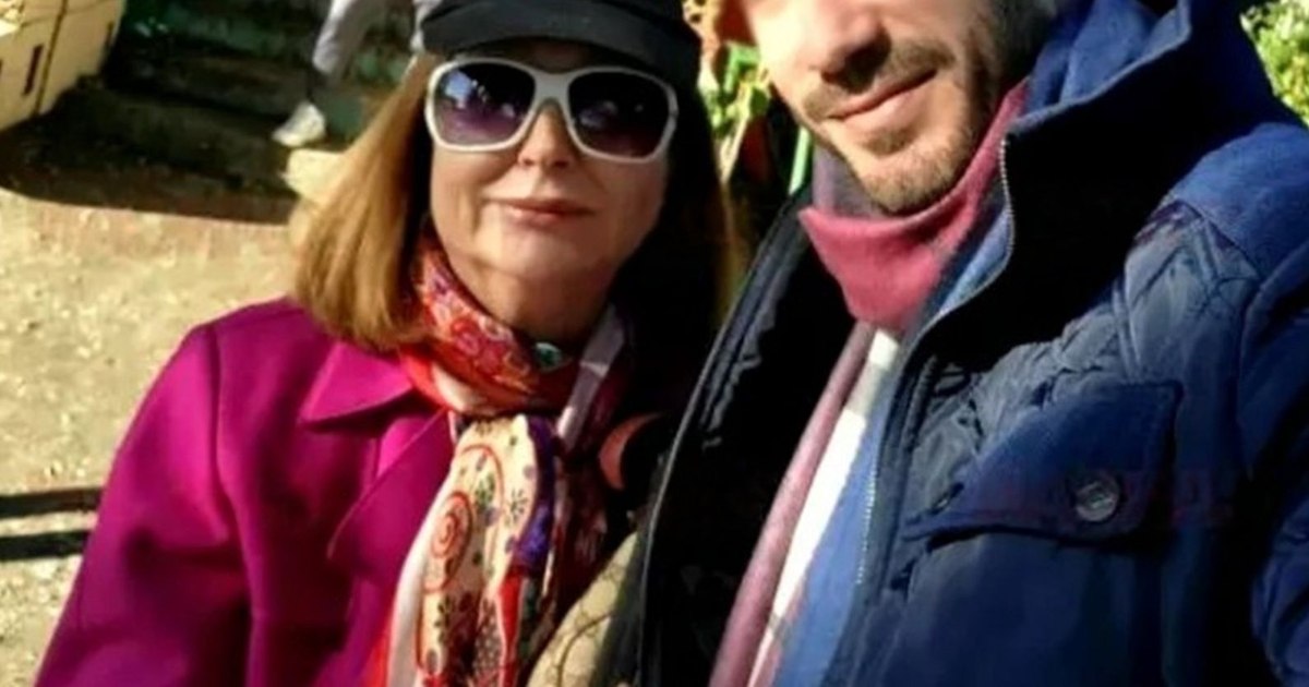 Fostul partener al Rodicăi Stănoiu neagă acuzațiile care i s-au adus în spațiul public. Dezvăluie că nu a fost căsătorit cu fostul ministru