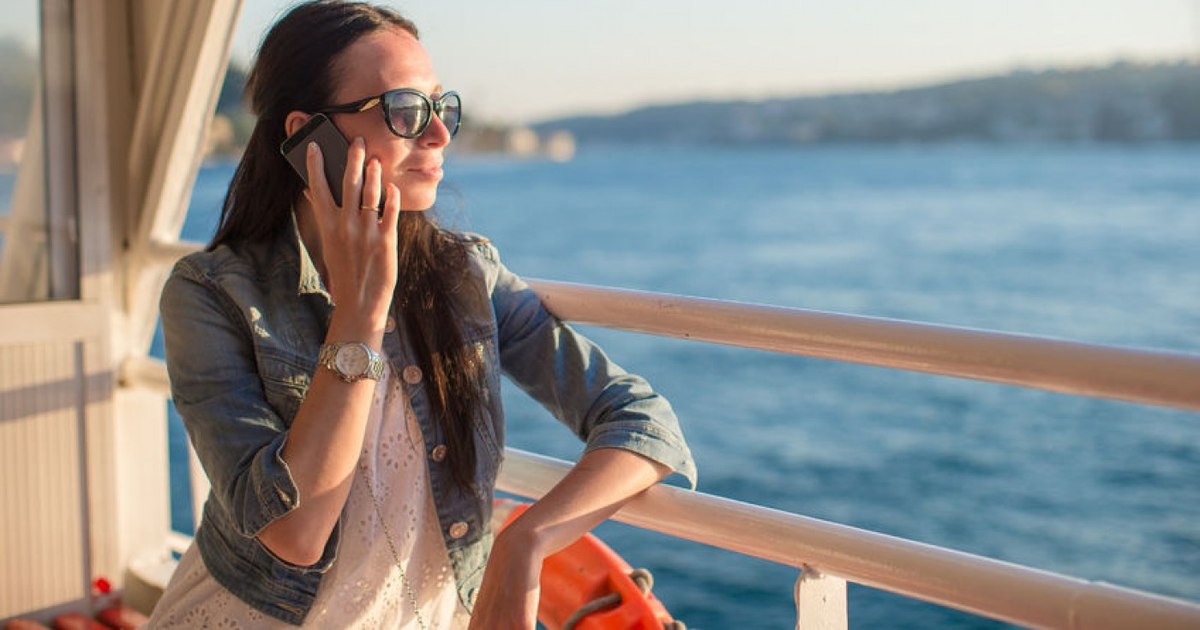 Roaming mai ieftin din 2026. Ce se schimbă pentru utilizatorii din România