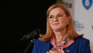 Rolex și cadouri de lux, mecanismul premierilor din federația de canotaj „Doar nu ne plimbam cu banii după Lipă”