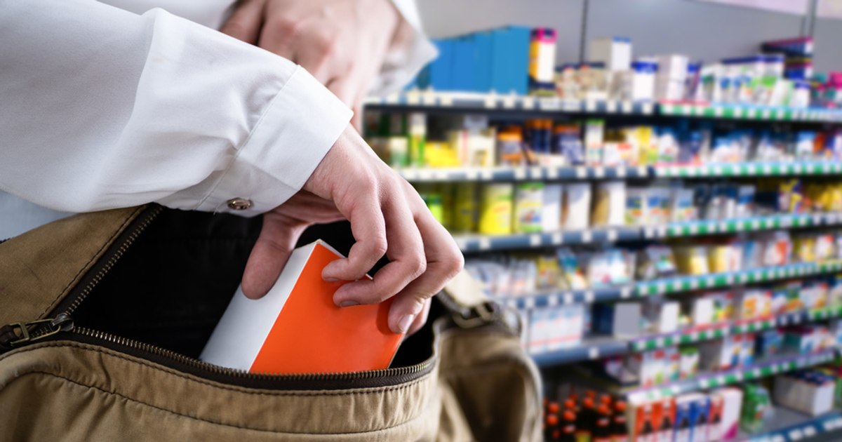 Români implicați într-o rețea de furturi sofisticată, de milioane de dolari, destructurată în Canada