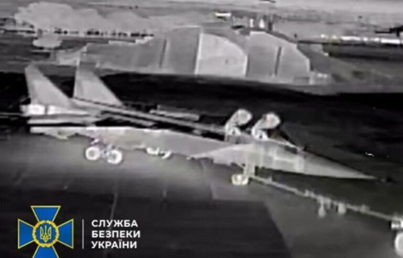 Rusia primește o nouă lovitură puternică, de data aceasta în Crimeea (FOTO): Printre țintele atinse se numără un MiG-31 complet înarmat