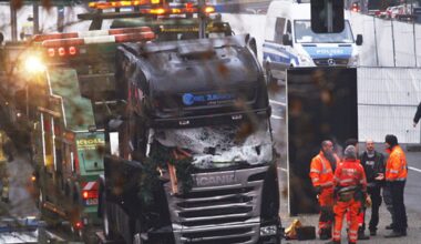 19 decembrie: Are loc atentatul din Berlin. Un camion a intrat în mulțimea adunată la Târgul de Crăciun, 12 persoane pierzându-și viața
