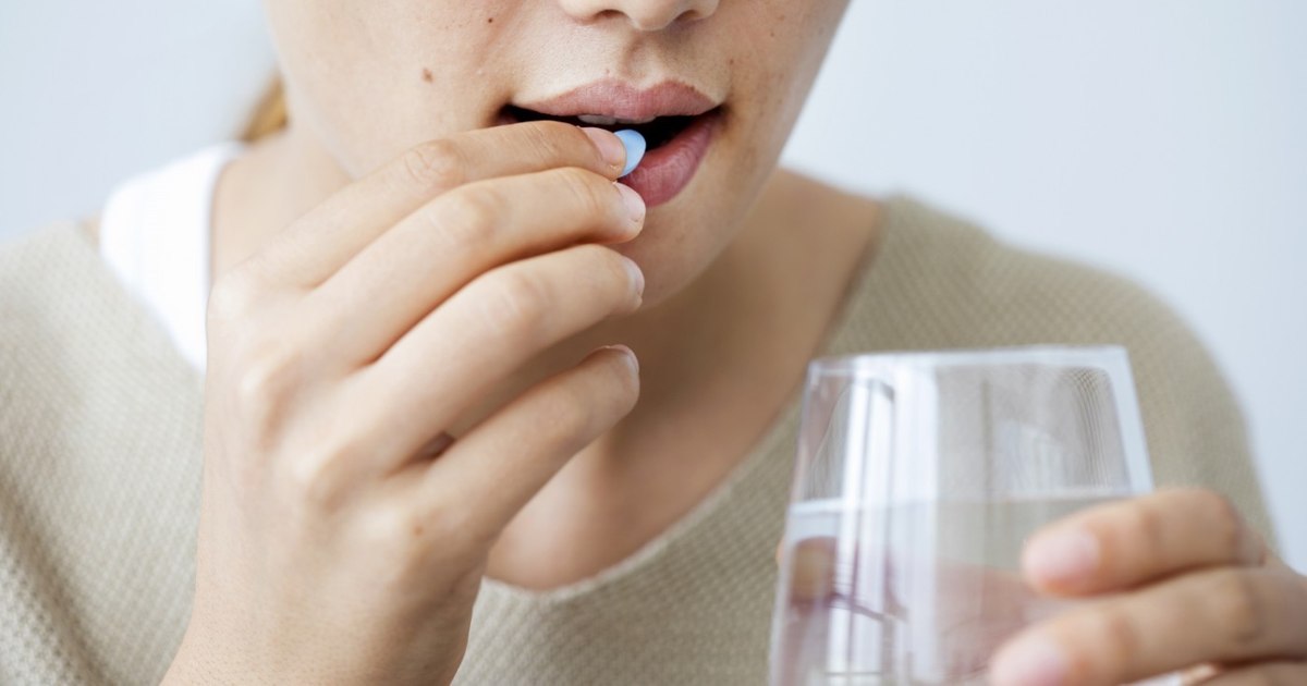 Avertisment al oamenilor de știință: un analgezic popular ar putea face mai mult rău decât bine