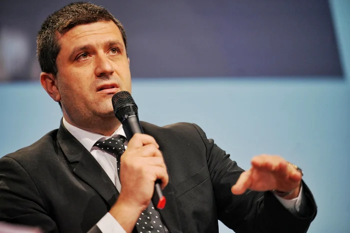 Radu Miruţă afirmă că România este pregătită pentru orice scenariu. FOTO: Facebook