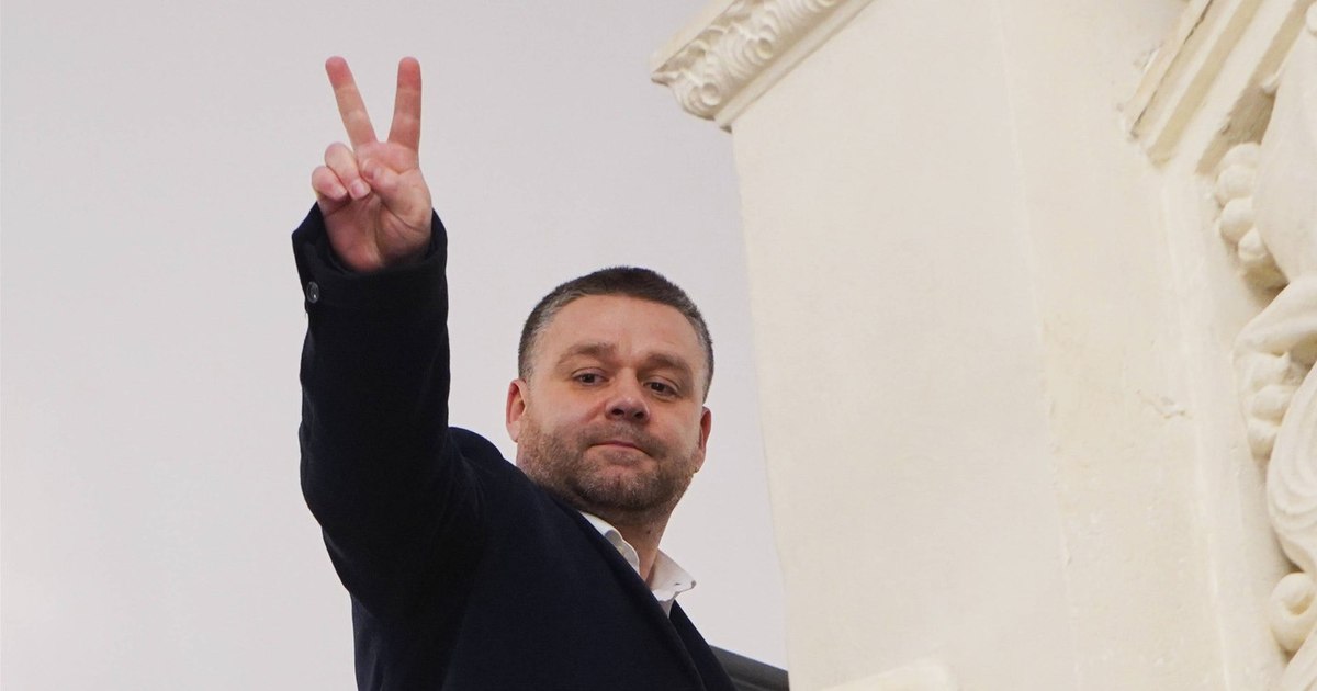 Ciprian Ciucu promite să elibereze trotuarele de maşini în centrul Capitalei. Cum va implementa măsurile, „stradă cu stradă”