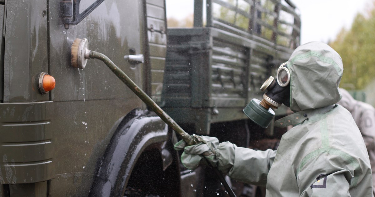 Scenarii de coșmar privind o nouă eră a războiului. Avertizarea unui profesor asupra unor arme care șterg amintirile soldaților și abilitățile de luptă