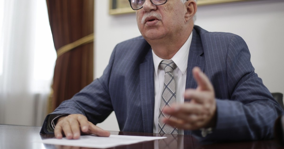 Zegrean, ironic cu judecătorii care au cerut să fie luați din benzinării și duși la Cotroceni: „Dacă sunt așa fricoși, trebuiau să se facă preoți”