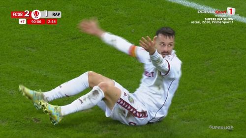 Penalty-ul neacordat de Istvan Kovacs la Hromada Foto captura ecran Prima Sport .jpeg