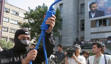 Doi bărbați condamnați pentru viol în Iran au fost executați după ce pedeapsa a fost confirmată de Curtea Supremă