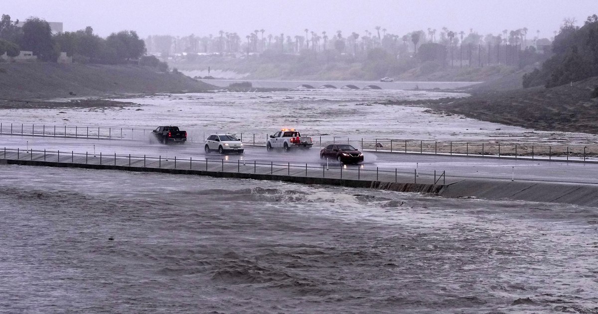 Ordine de evacuare în Los Angeles după ce un „râu atmosferic” a fost anunțat în Ajunul Crăciunului